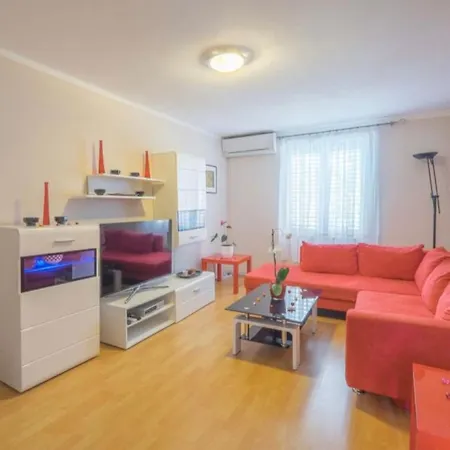 Apartment Andja Sea And Garden View